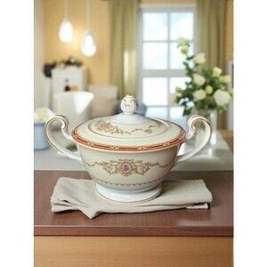Noritake Nippon‎ Toki Kaisha Sugar Bowl With Lid & Handles 4"